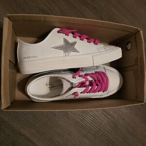 Vintage Havana White Sneakers with Pink Laces and Silver Star
